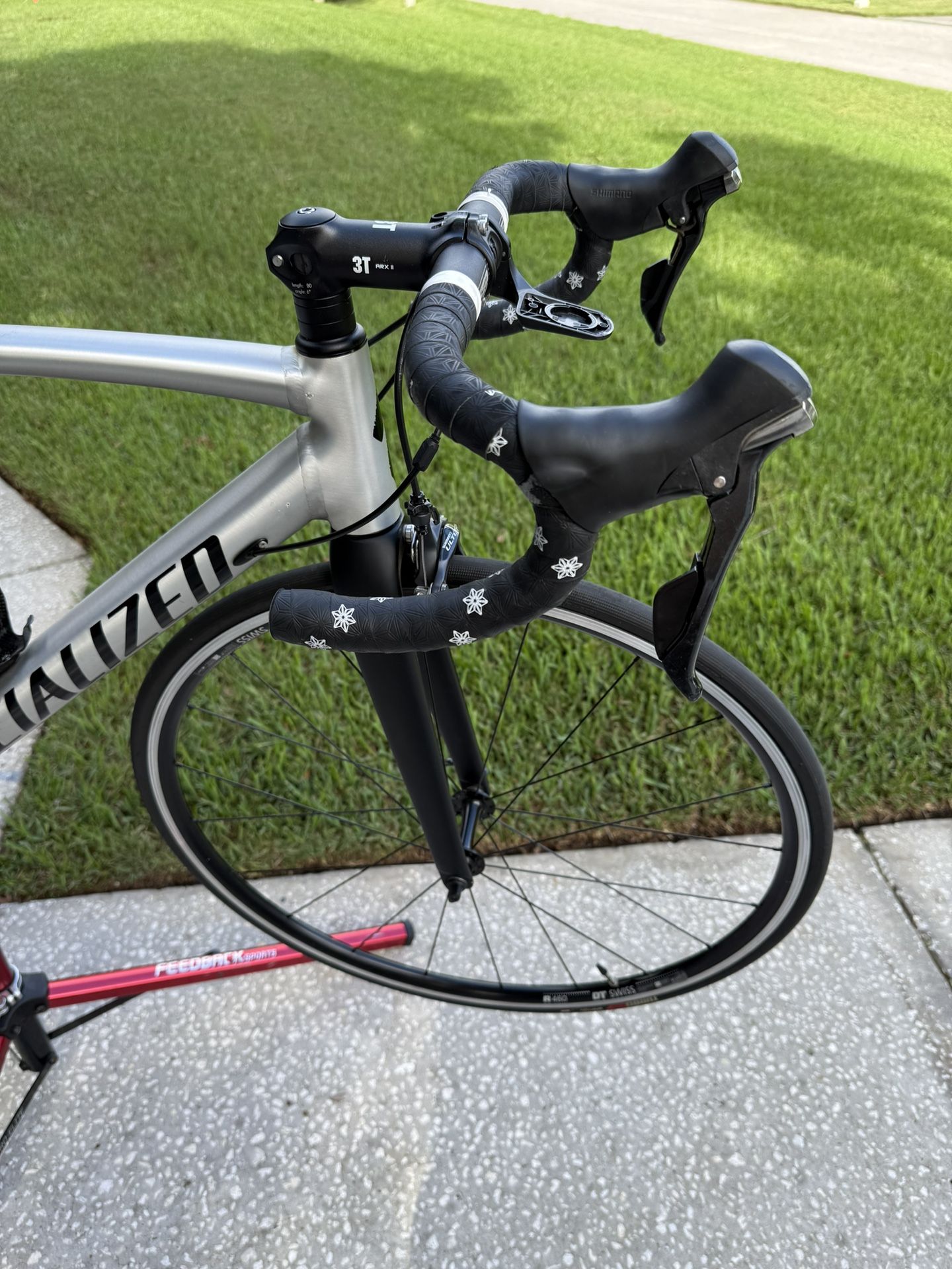 Specialized Allez Aluminum Road Bike 54 Great
