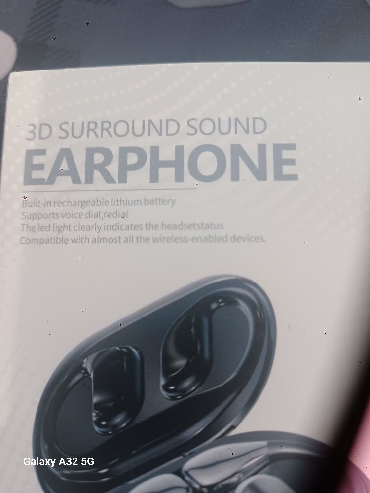 Earbuds