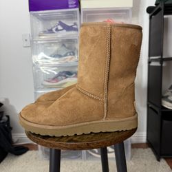 UGG classic Short Chestnut 8 Women’s 