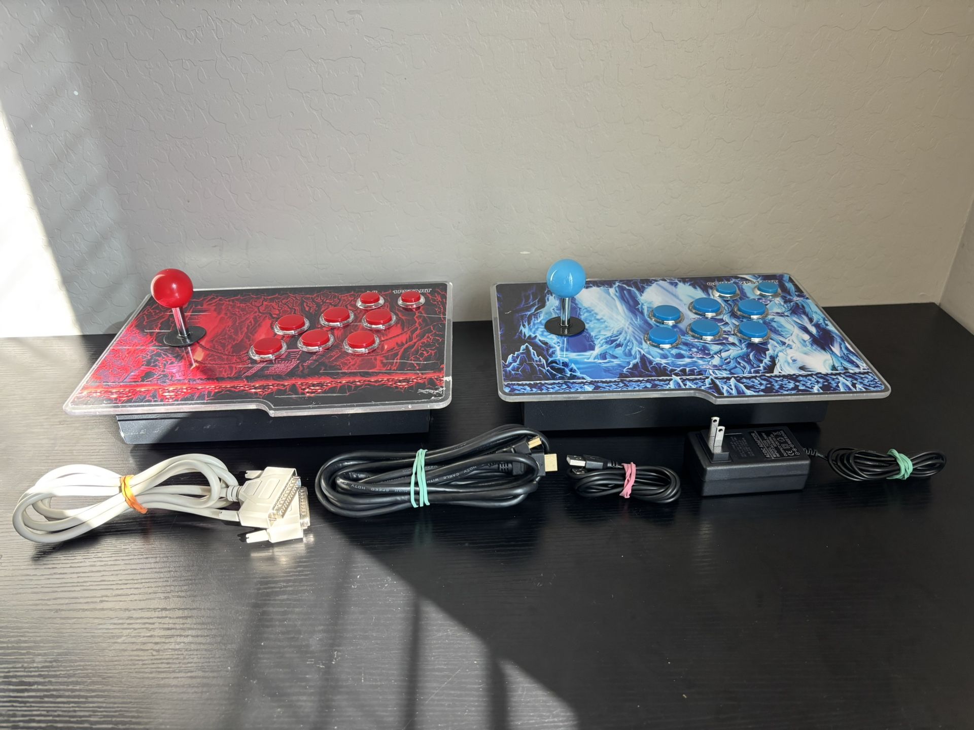 RegiisJoy 30000 in 1 Pandora's Box 70S Arcade Game Console Retro Game Machine for PC & Projector & TV, 2-4 Players, 1280X720, 3D Games, Search/Hide/Sa