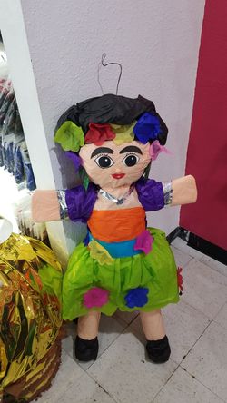 Frida Piñata