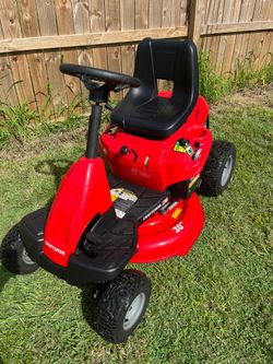 Craftsman r110 riding mower