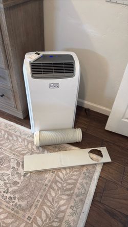 Air conditioner 180$ firm cash only absolutely cold nothing dirty will be plugged in when you arrive