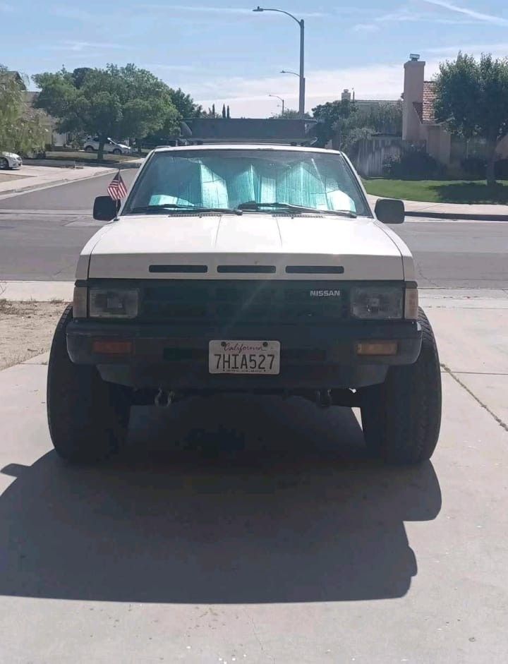 1988 Nissan Pathfinder