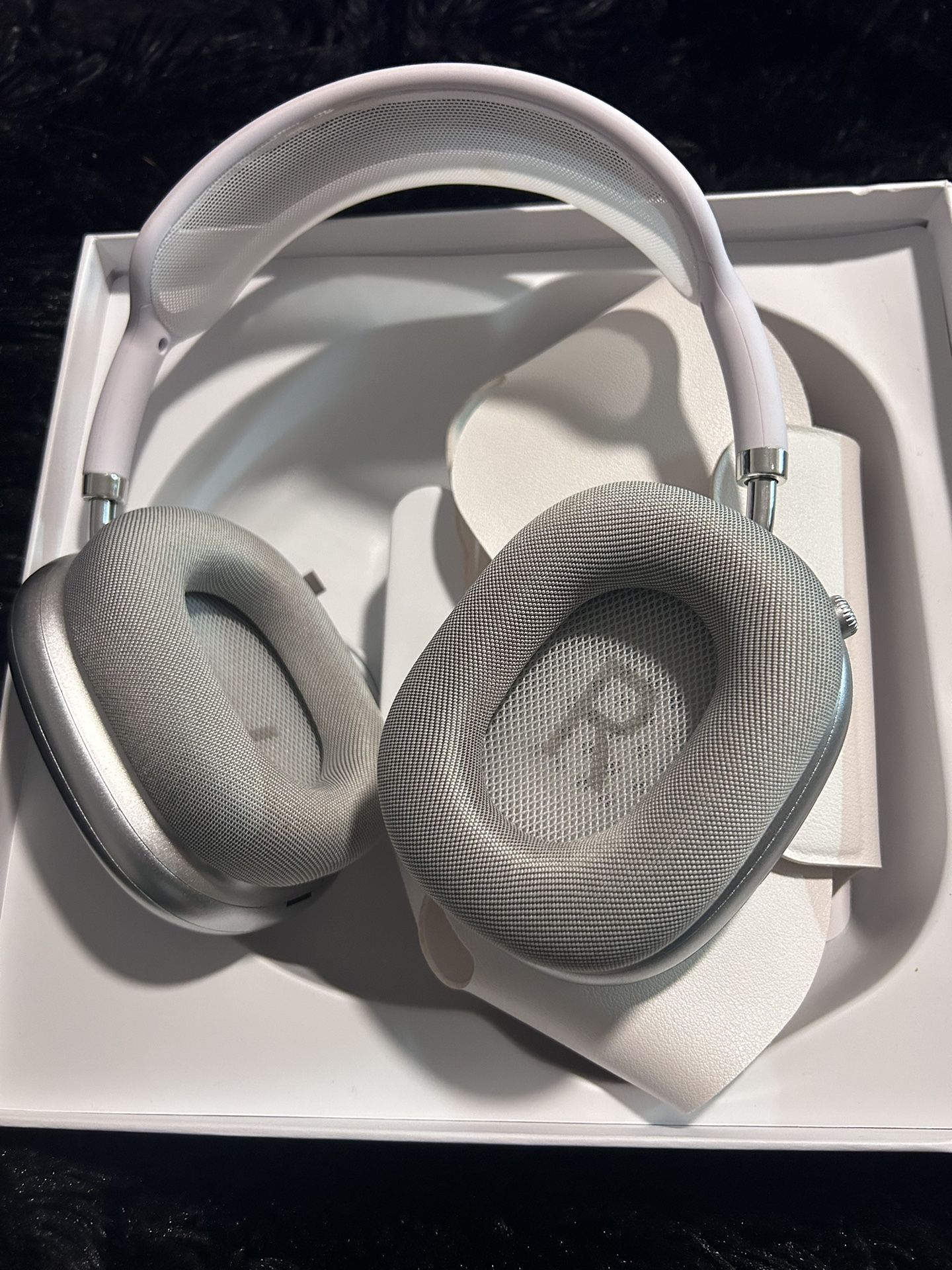 Headphones (not Apple!)