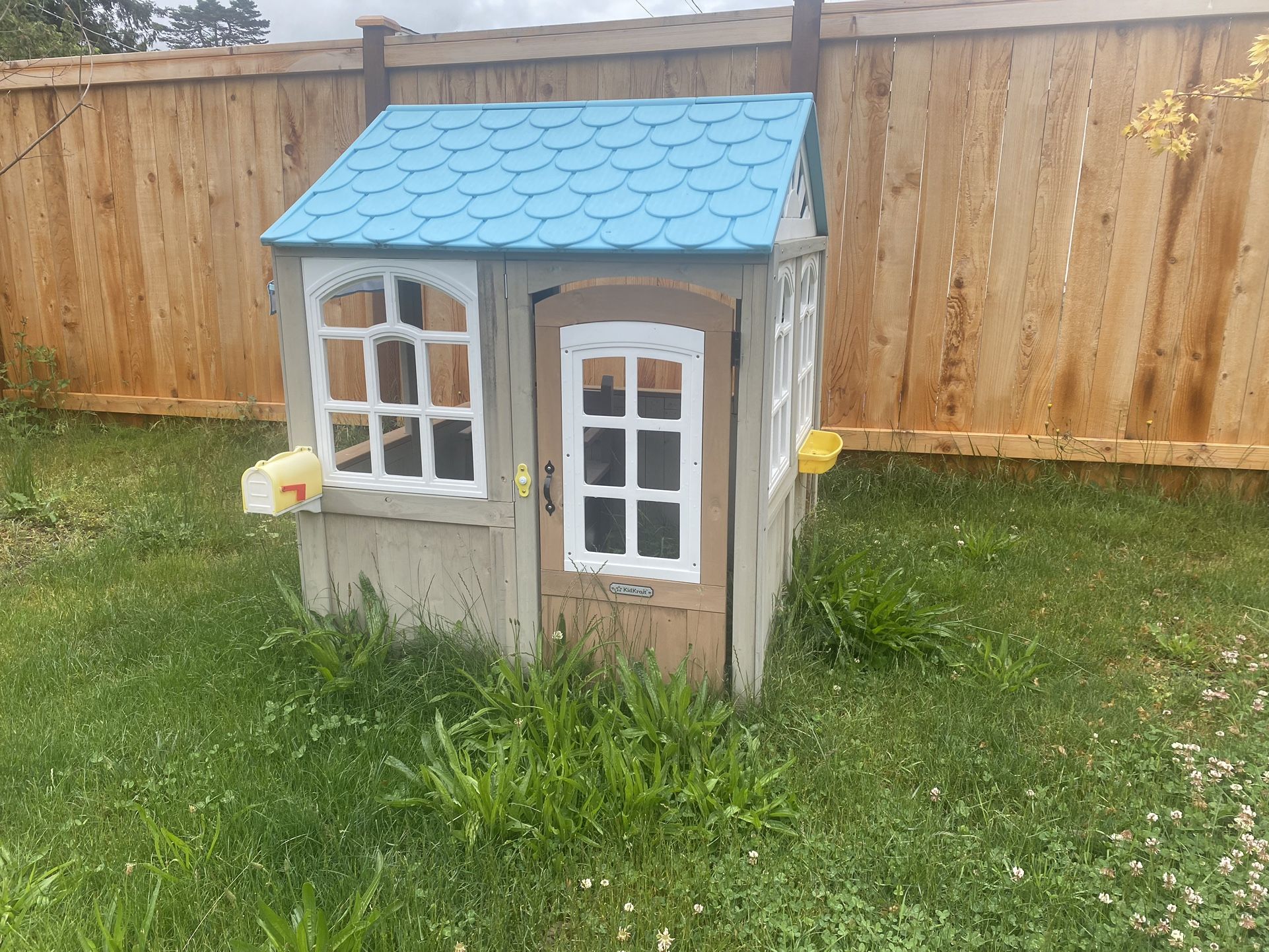 KidKraft - The Oceanfront Playhouse