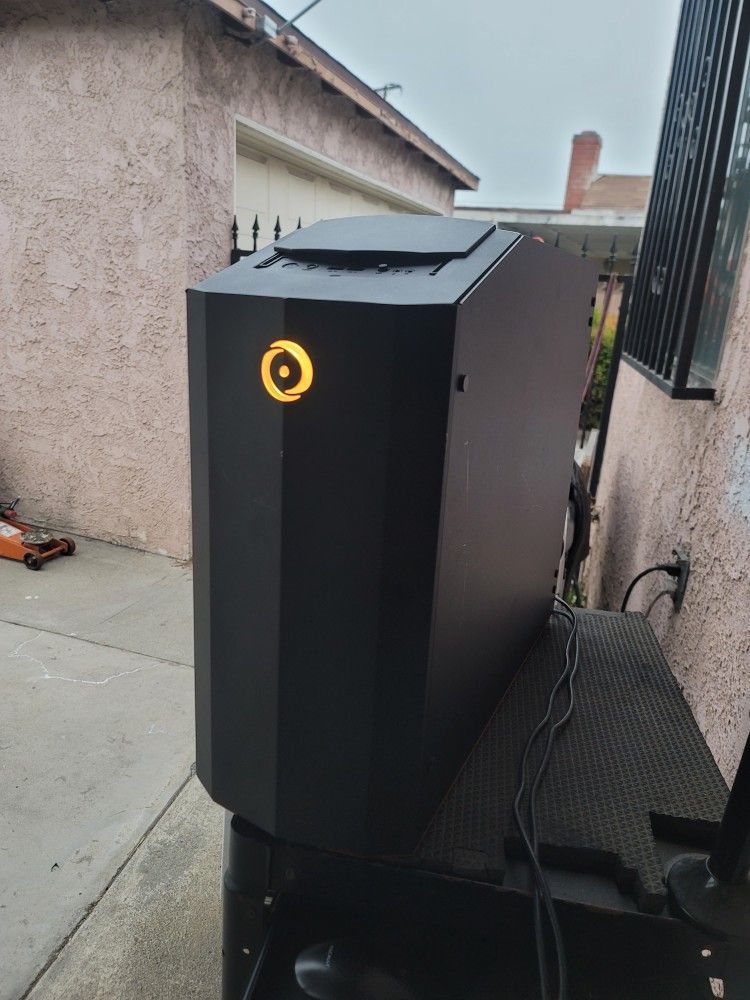 Gaming PC: 4TB / 240GB SSD Drive, 24GB DDR4, Windows11 V-24H2, Wi-Fi,  HDMI.