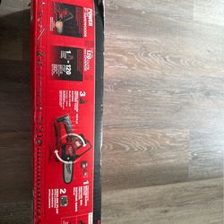 Milwaukee M12 FUEL HATCHET 6" Cordless Chainsaw Kit 12V Auto Oiler 2527-21