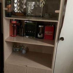 Shelf W/ Cabinet And Glass Door 