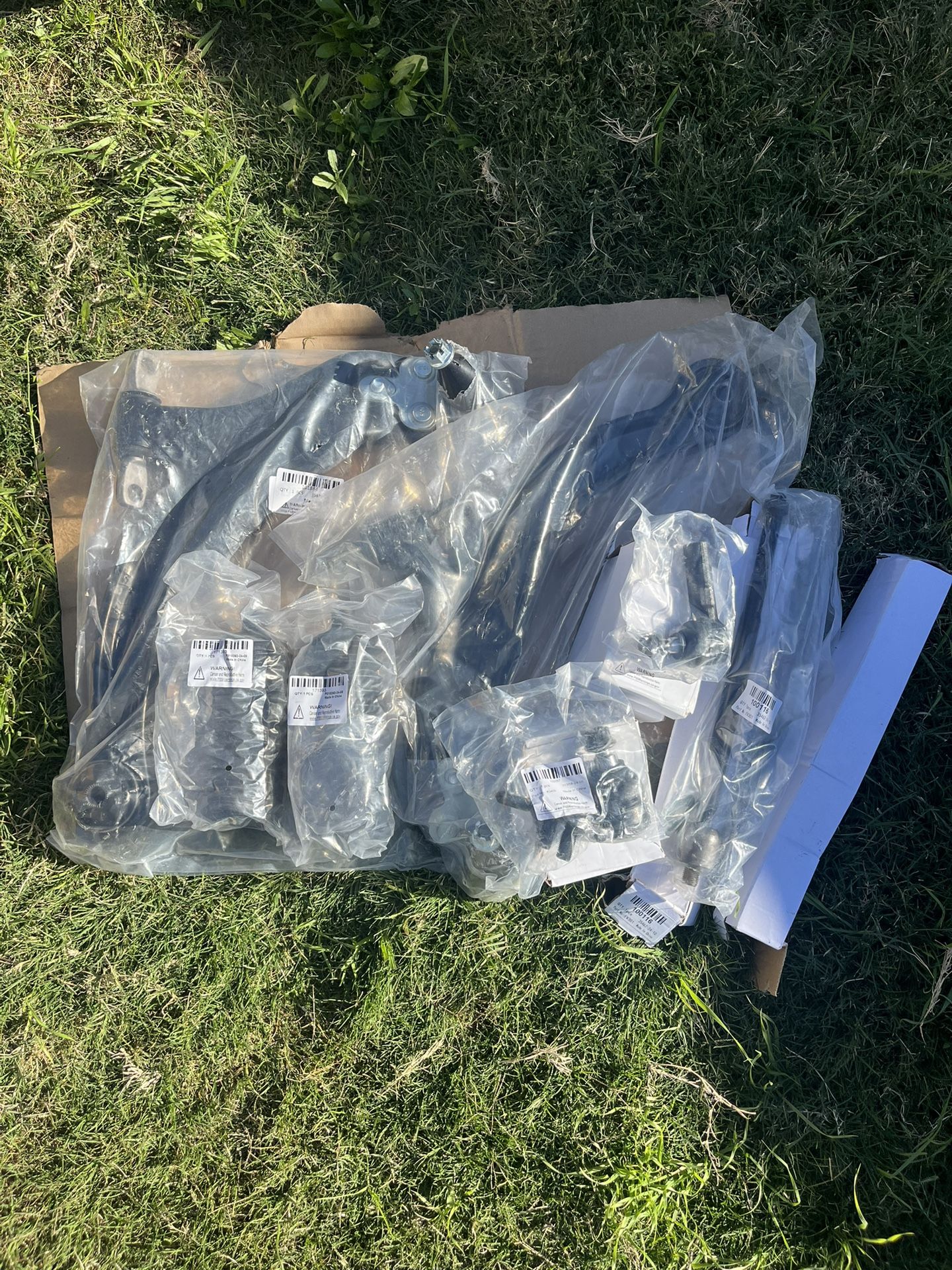 Toyota Sienna/Avalon/Solara Lower Control Arms