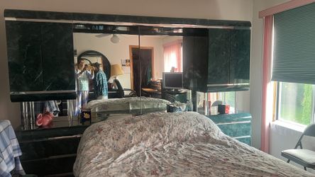 Bedroom  Set/Green