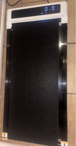 Walking pad with incline
