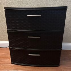 Plasti  For  Thing S 