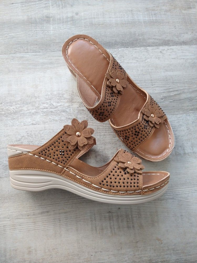 Everything Is $5 Each