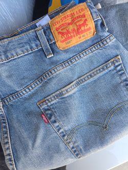 569 Levis