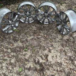 4 18" Rims