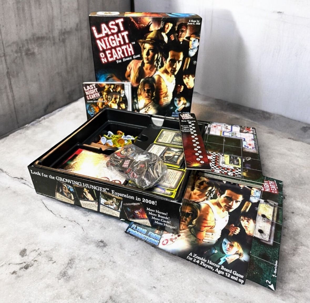 Last Night on Earth Zombie Board Game 2007 Flying Frog w/ CD Complete