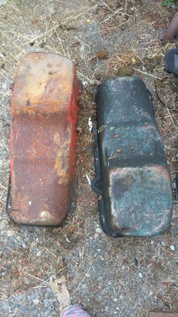 Small block Chevy oil pans