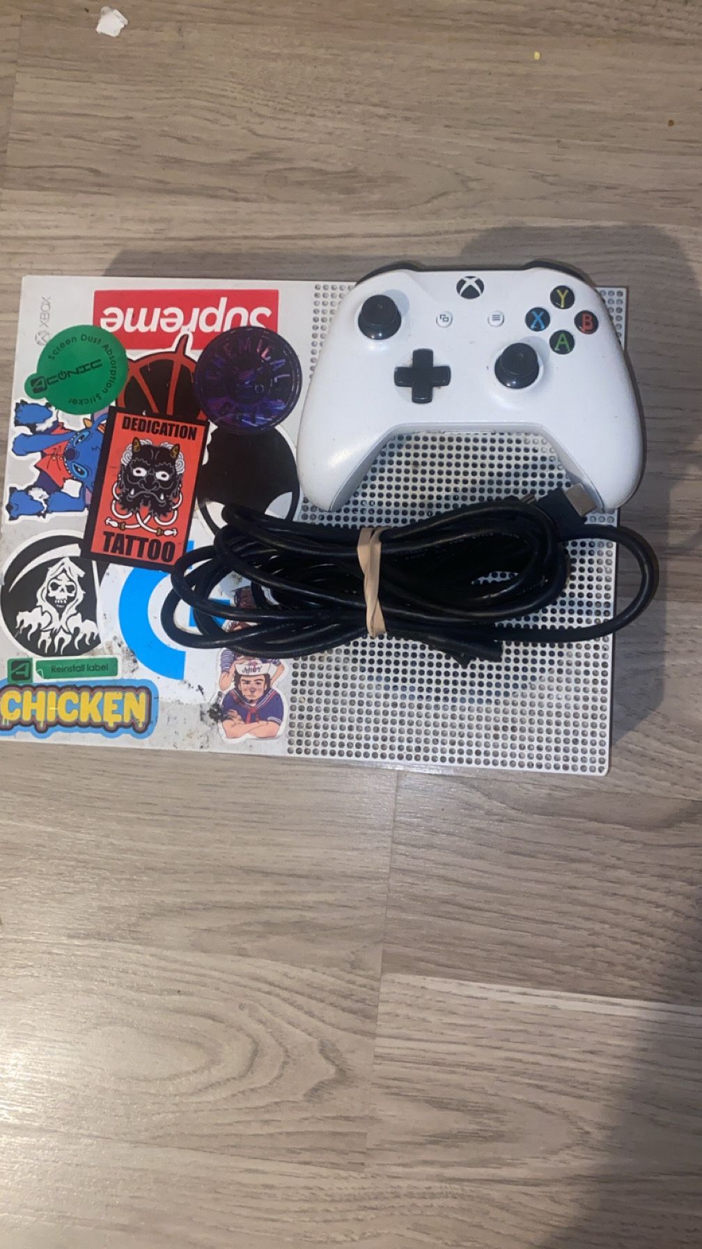 Xbox One S