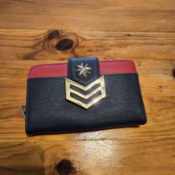 Marvel Wallet With Snap