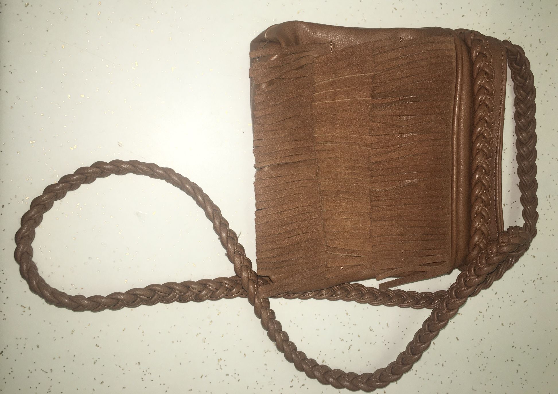 FRINGE CROSSBODY PURSE.Obo