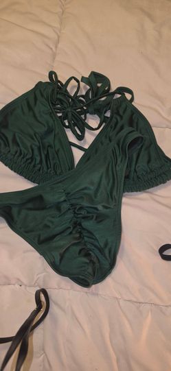 Green 2 piece bathing suit