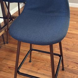 4 Counter Height Bar Stools