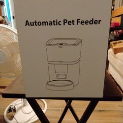 Automatic Pet Feeder