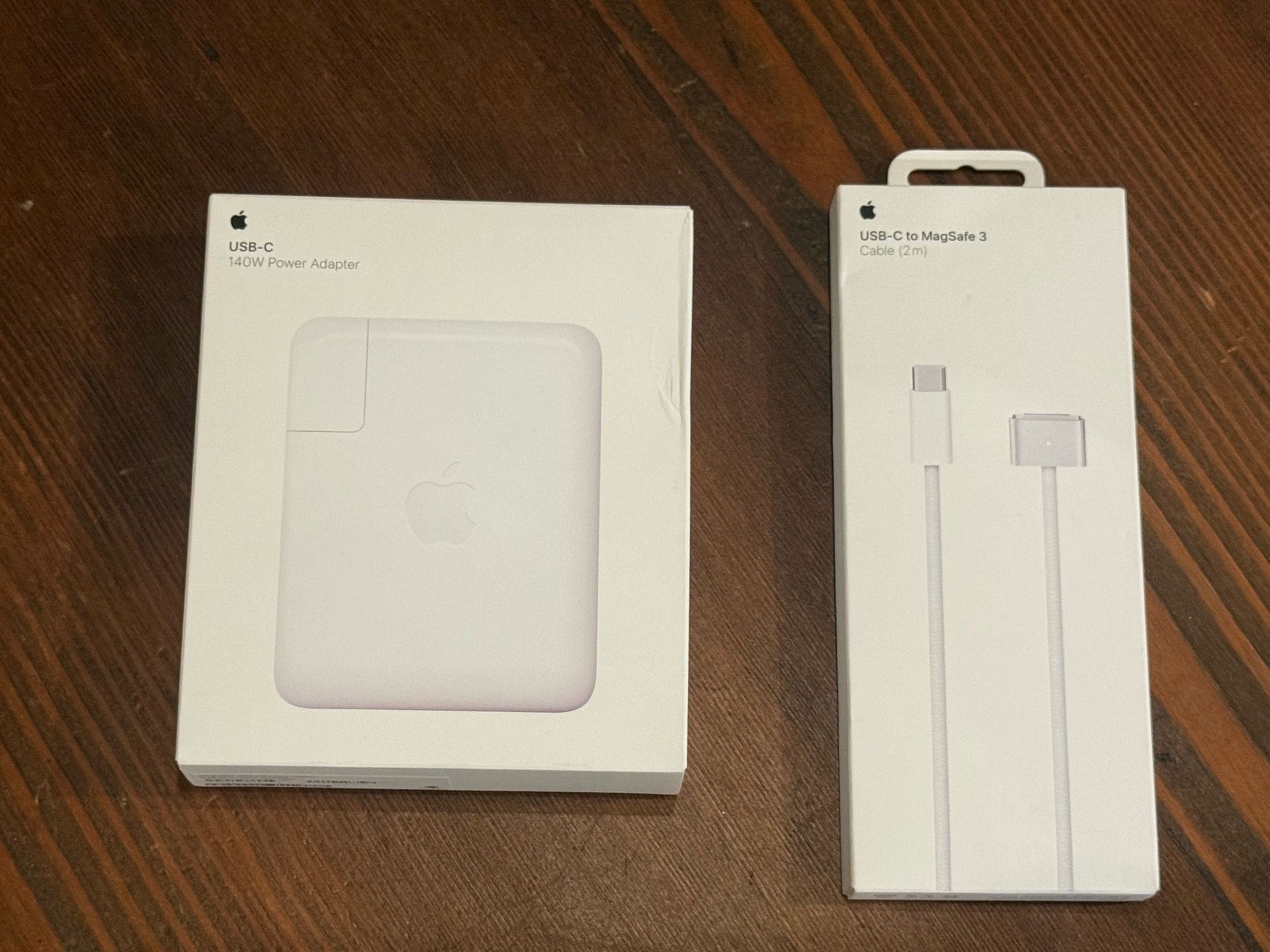 Apple 140W USB-C Charger