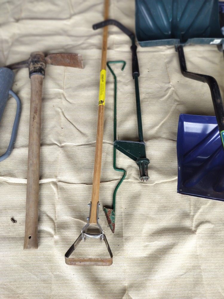 Weed Removal Tools