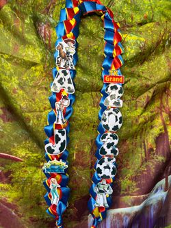 Graduation leis