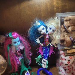 Monster High Dolls Action Figure Marvel Selct Legends Video Games Wwe Figs So Much More