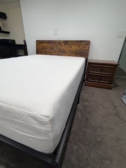 Bed Frame and Mattress (full size)