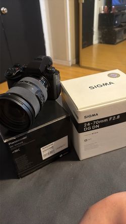 Panasonic S52Xii with Sigma 24-70mm F2.8 Lens
