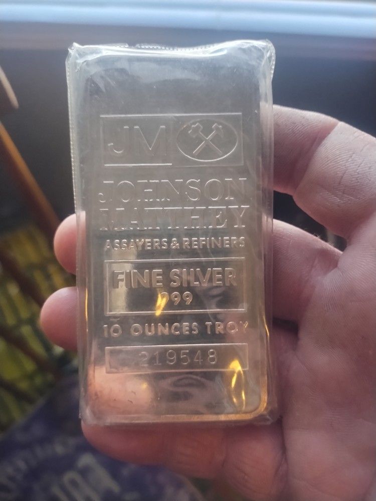 Silver Rounds And 10 Oz Bar