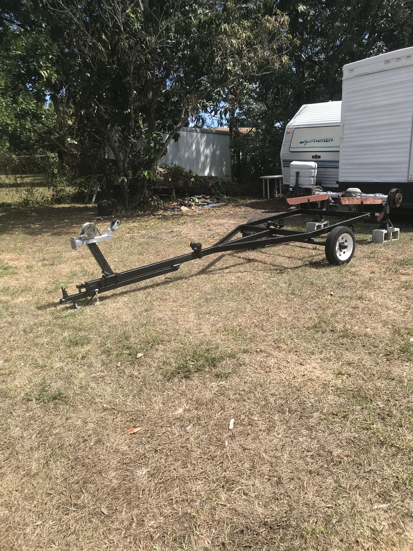 16 foot boat trailer good condition