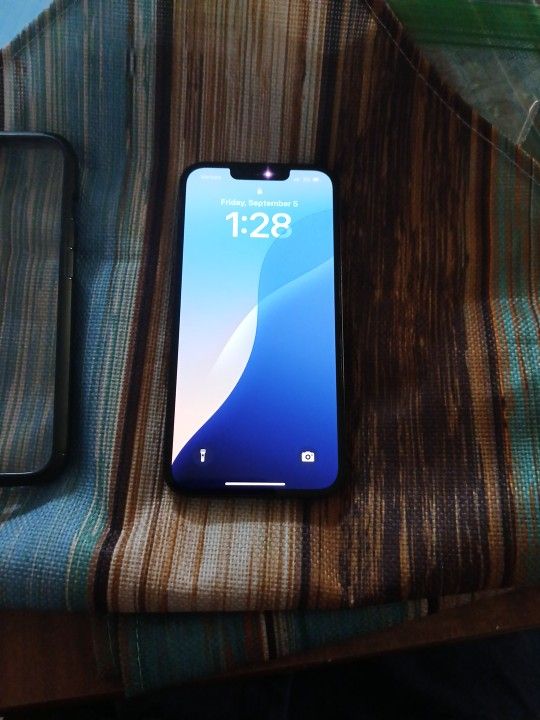 Iphone 14 Plus 128 GB Dual E-sim No Network Restrictions