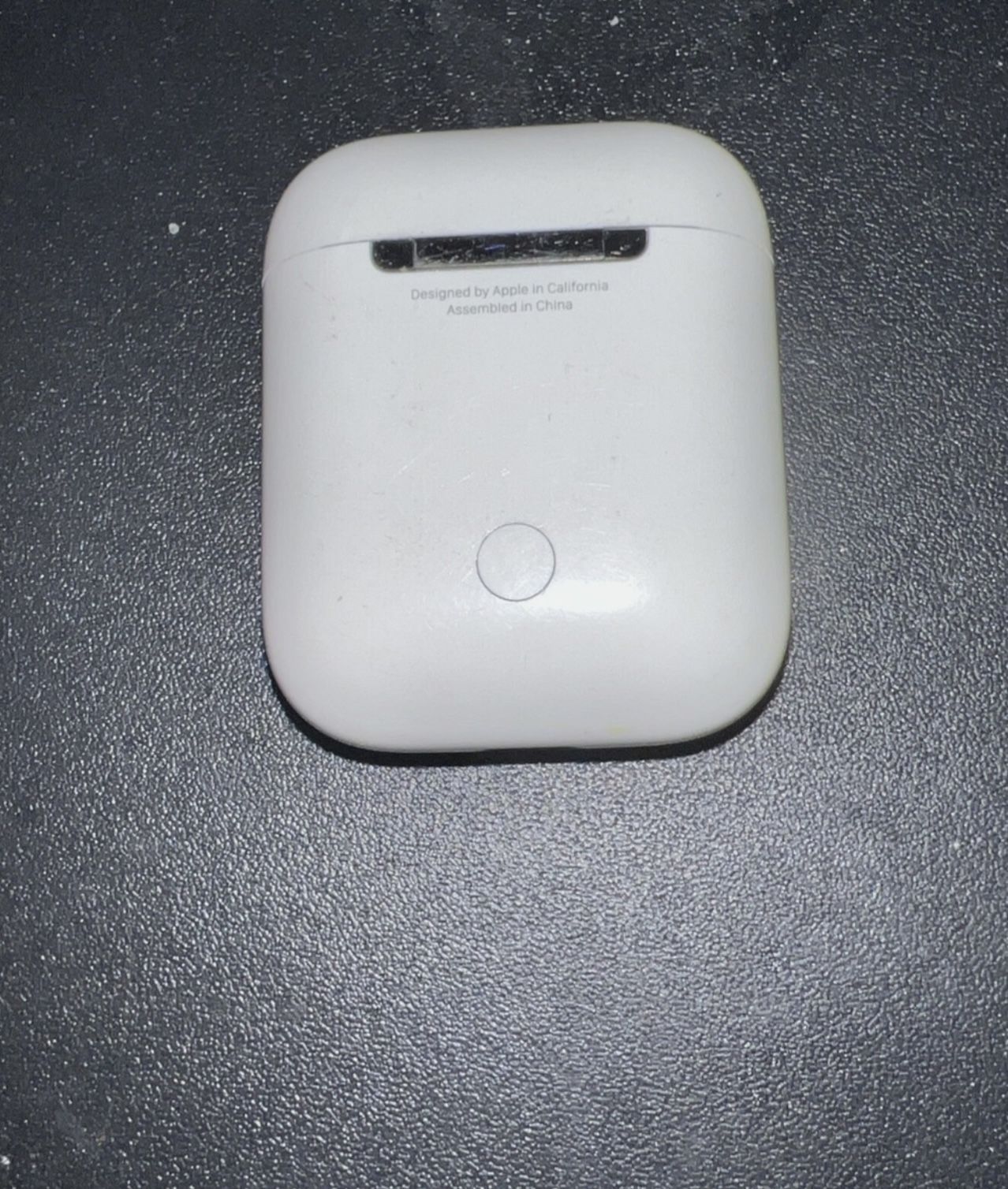 AirPod Charging case Apple