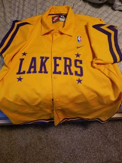 Lakers Jersey size xl