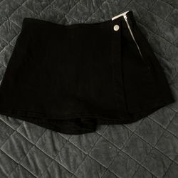 black shorts