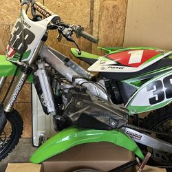 Kawasaki kx 2011 $1,000