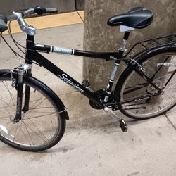 Schwinn Discover 700c