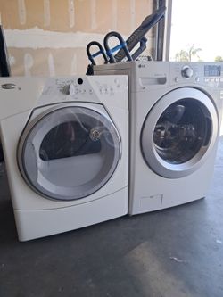 LG WASHER AND ELECTRIC DRYER CAN DELIVER