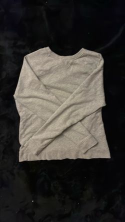 Grey sweatshirt (medium)