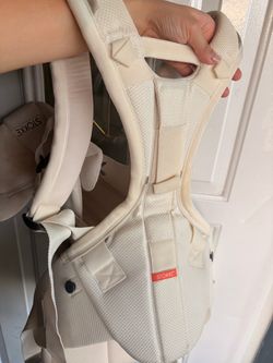 Stokey baby carrier