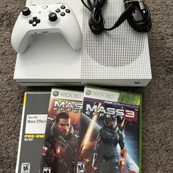 Xbox One S 500GB Bundle With OEM Controller And 3 Games