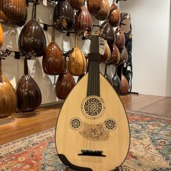 Professional Arabic / Turkish Oud