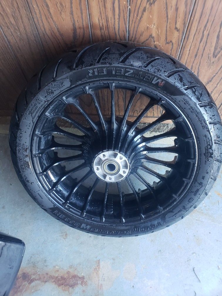 Harley 18" Turbine Talon Rear Wheel
