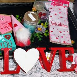 Valentine's Day Lot Of Gifts 