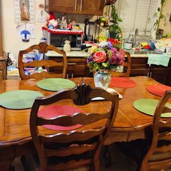 Dinning Table